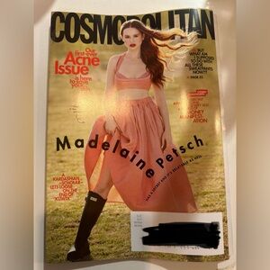 Cosmopolitan Madelaine Petsch March 2021 Magazine